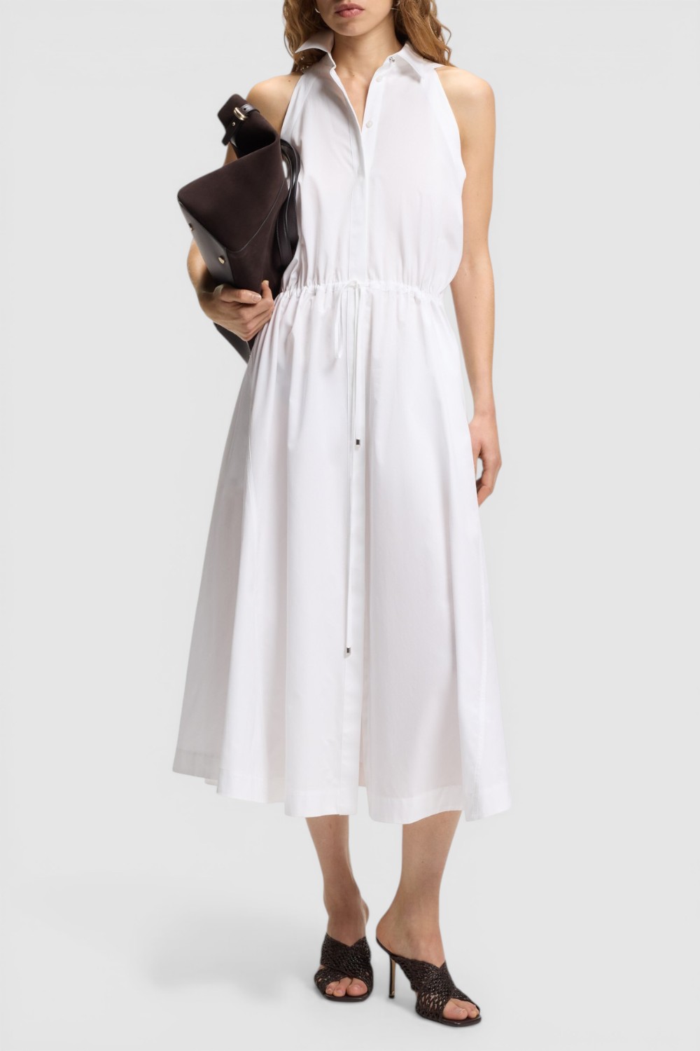 תמונת כל הלוק של שמלת מידי